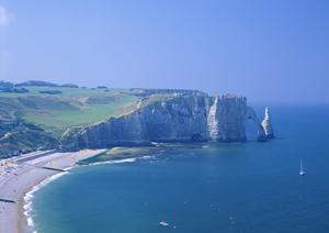 青森市を拠点に快適な滞在を提供する東横INN新青森駅東口